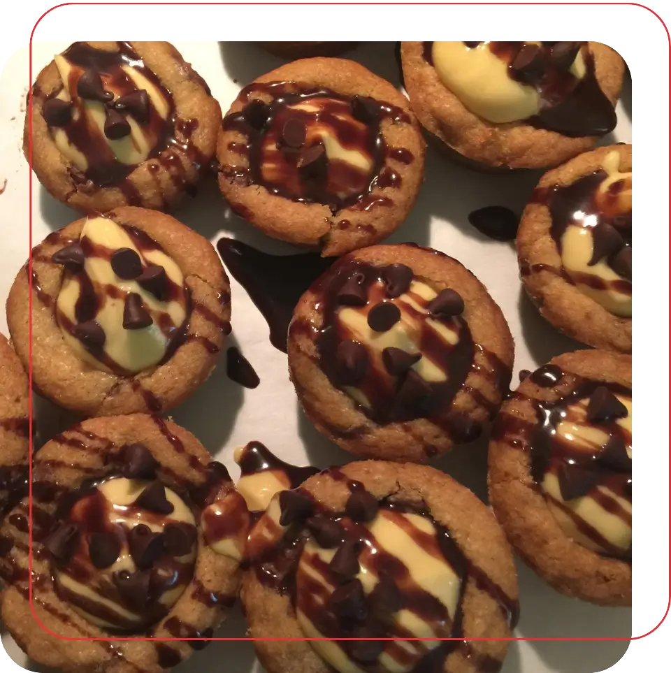 A close up of cookies with chocolate and peanut butter